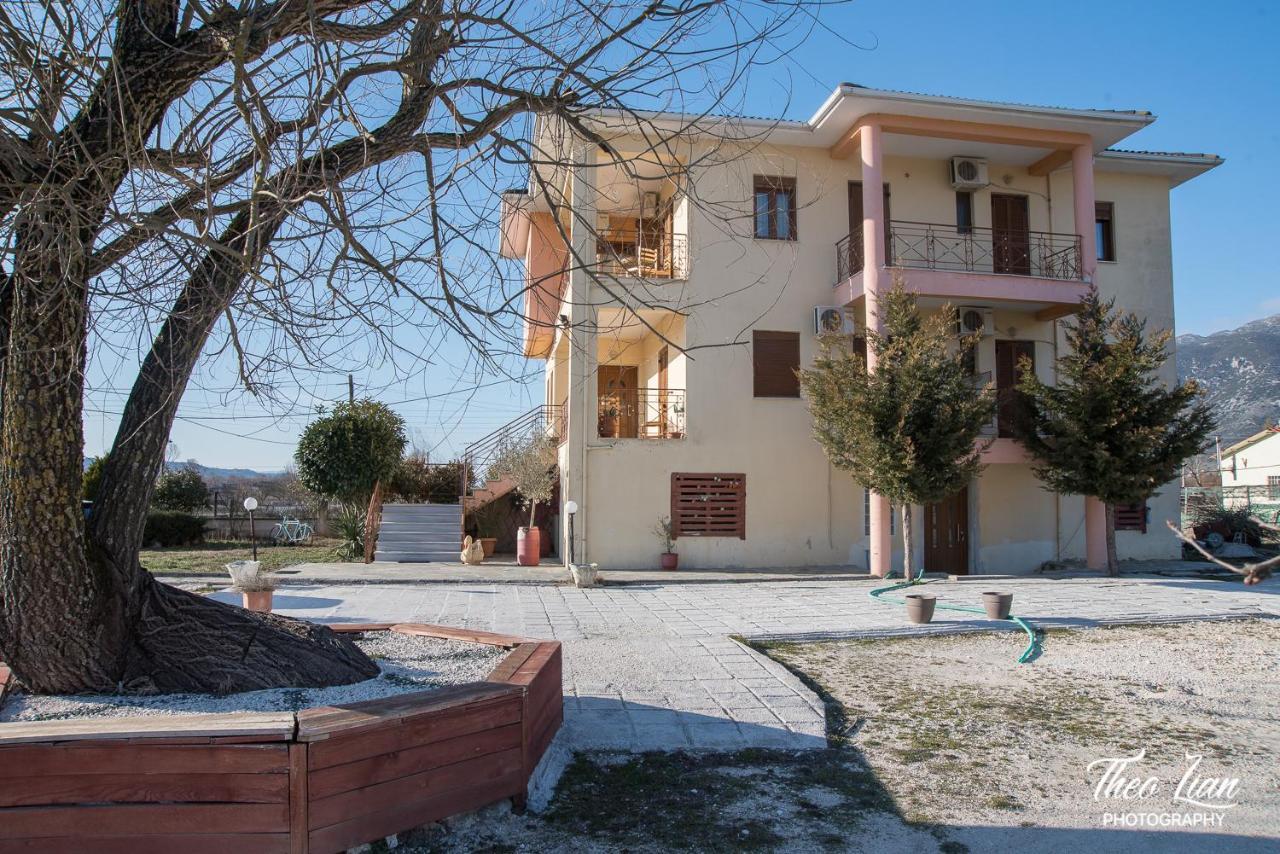 Orama Rooms Ioannina Exterior photo
